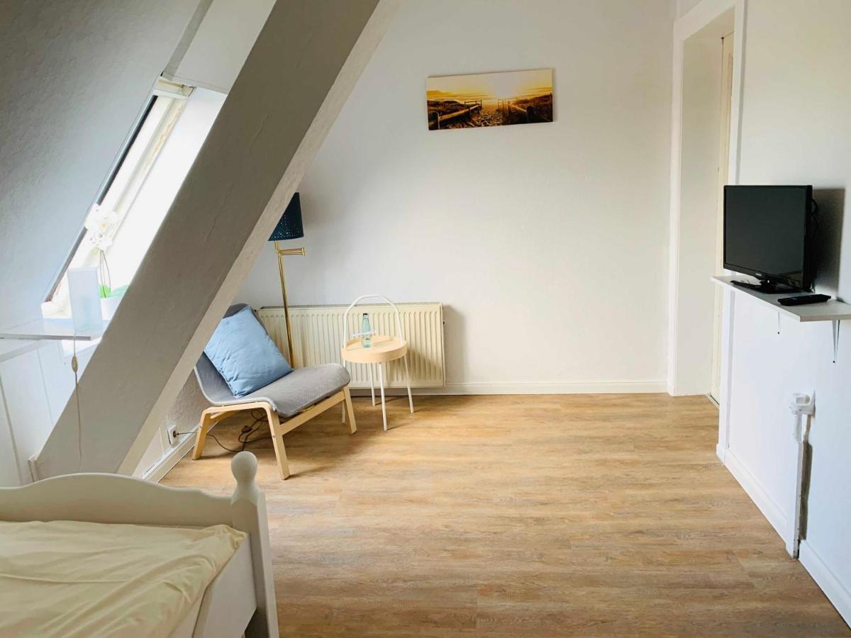 Hotel Faehrhaus Kirschenland Jork Rum bild